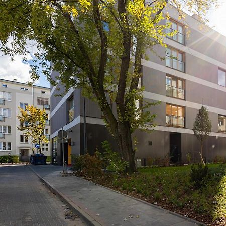 Warszawa Srodmiescie Bonifraterska Apartments By Noclegi Renters Luaran gambar