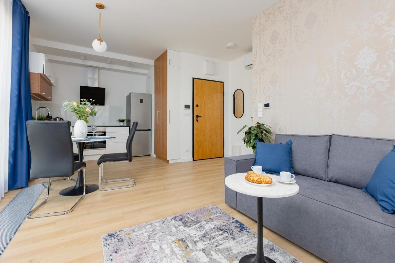 Warszawa Srodmiescie Bonifraterska Apartments By Noclegi Renters Luaran gambar